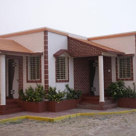 Green Valley Hotel And Resort- Resort Mandarmani Exterior photo